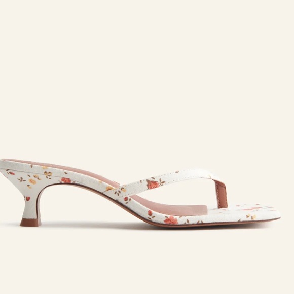 BNIB REFORMATION KITTEN HEEL THONG SANDAL - Picture 2 of 6